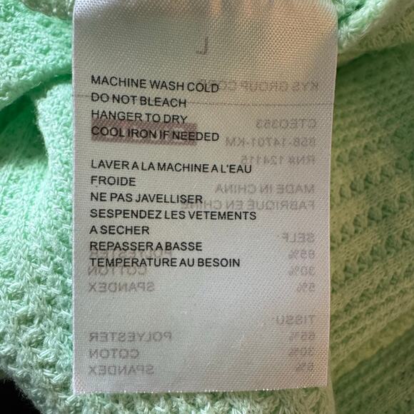 Elodie Women’s Large Green Waffle Knit Button Crop Top NWT - Picture 9 of 10